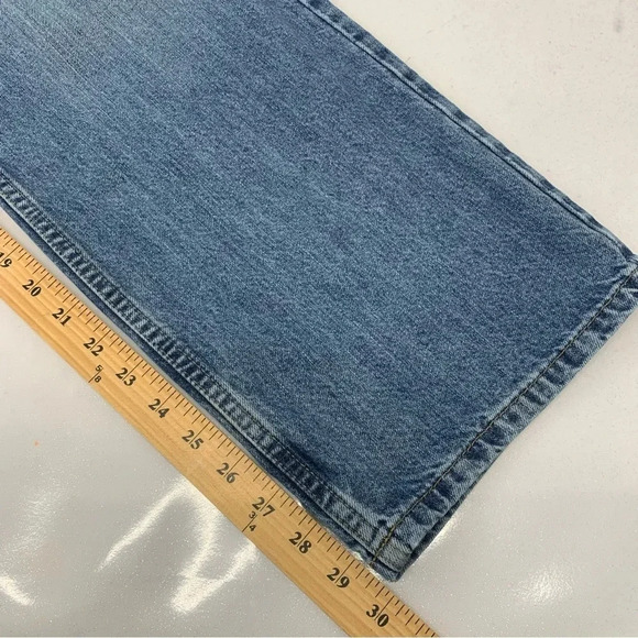 Tommy Hilfiger Jeans Men 36X30  Freedom  Jeans Straight  Leg 100% Cotton - Picture 7 of 11